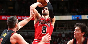 公牛新核心诞生 拉文一月份场均30.6分全面爆发