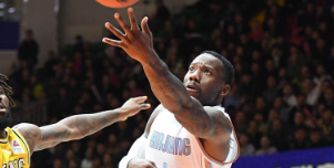 1月19日浙江vs天津比赛战报 一击暴扣终结天津