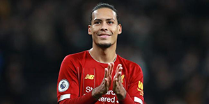 被誉为英超第一战将 攻防一体的男人范戴克