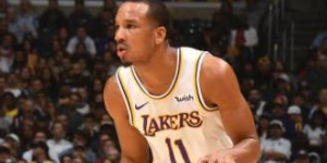 埃弗里-布拉德利：回到波士顿打比赛 我想一定非常有趣