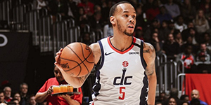 2月25日雄鹿VS奇才比赛战报 比尔55分奇才惜败雄鹿