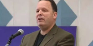 里昂-罗斯明日将正式出任尼克斯的运营总裁