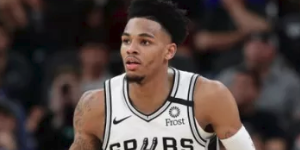 马刺后卫默里右小腿拉伤 复出时间未详