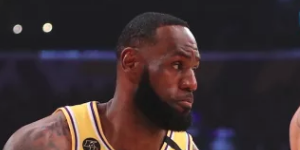 詹姆斯谈今日比赛：我们有机会 只是没进