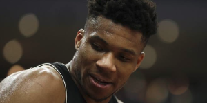 多位球队高管望字母哥离开雄鹿 在季后赛淘汰雄鹿