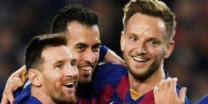 巴萨4名球员反对降薪 最后还是被说服