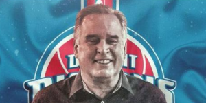 活塞球探从死神手里挣脱！目前已经可以自由呼吸了