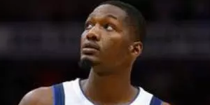 多里安-芬尼-史密斯落选 但仍有多个球队想签下他