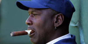 比永博提到关于50岁乔丹单挑赛 一个接一个的击败