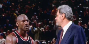 杰克逊执教执教的几个赛季中 球队胜率在50以上