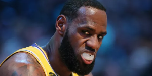 比卢普斯提到关于乔丹的纪录片 引发和詹姆斯的恶意