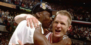 勇士科尔提皮蓬手术推迟 没有人会怪他