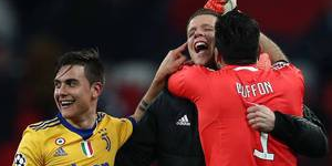 什琴斯尼曾抽烟遭到举报 最后被迫离队