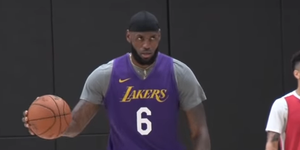 NBA训练馆开放时间推迟 5月8日戴口罩入场