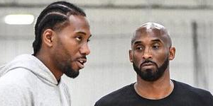 就在科比离世前两周 他做了一件伟大的事