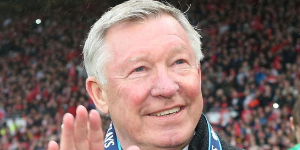 曼联官推发布新动态 致敬传奇教头