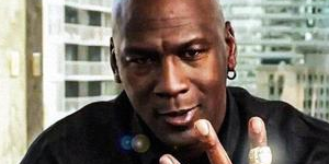 乔丹谈到苛刻要求自己的队友 情绪激动忍不出哭