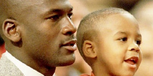 马库斯提到当乔丹儿子最爽的事 在私人飞机上打游戏