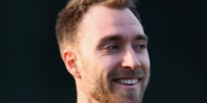 国米当时想签下埃里克森 一则电话改变了命运