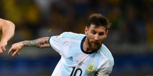 阿图尔是我遇到最难的对手 但伊涅斯塔激励我