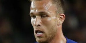 阿图尔在尤文的薪水 是巴萨的三倍