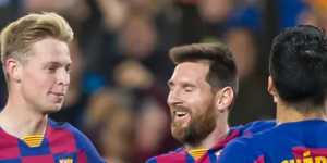 德容称苏亚雷斯被低估 应该是最好的球员