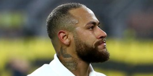 内马尔下赛季会继续留在巴黎 疫情让巴萨经济困扰