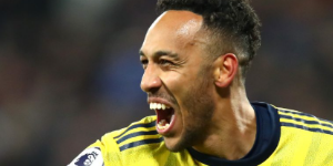 加蓬主帅提到孔蒂 能够让奥巴梅扬成为进球机器