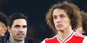 路易斯对于球队来说很重要 阿尔特塔应该留下他