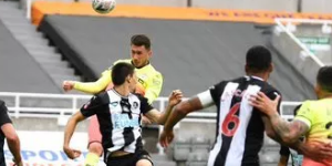 布鲁斯：曼城非常的优秀 球员们的水平很高