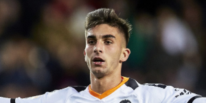 尤文跟瓦伦西亚谈转会 托雷斯被出售可能性较大