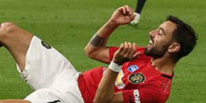 内维尔称曼联相当犀利 有当时C罗的感觉