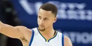 库里是黑人吗？库里为什么是黑人？