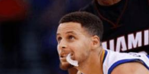 库里为什么要嚼牙套？库里为什么喜欢嚼牙套？