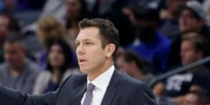 沃顿对空场提出看法 可以小声说话不用大叫