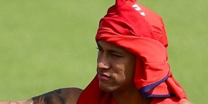 内马尔为什么向席尔瓦道歉？内马尔和席尔瓦发生了什么？