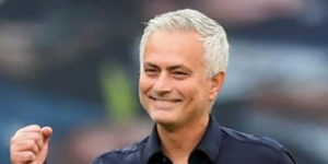 穆帅：孙兴憨的进球非常重要 球员们都付出了很多