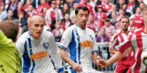 穆勒首次使用帽子戏法 但没执行战术被范加尔批评