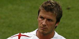 贝克汉姆的球服是几号？贝克汉姆是几号球衣？