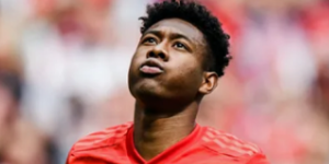 扎哈维称阿拉巴是顶级中卫 进攻相当强势