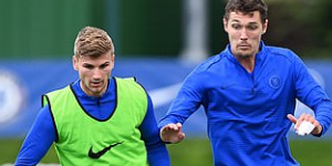 佐拉：蓝军小将们不用担心竞争压力 虚心学习才会进步