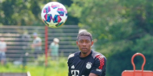 切尔西正关注阿拉巴动向 曼城也是竞争对手