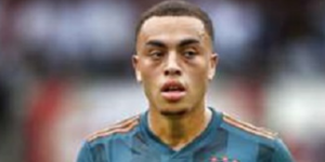 勒沃库森想要威猛右后卫 埃默松成为目标