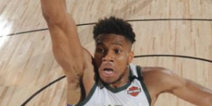 8月5日篮网vs雄鹿比赛战报 卡巴罗关键三分获胜