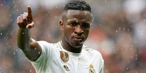 若阿扎尔无法出战 维尼修斯将会顶替他的位置