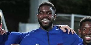 曼联想打包巴萨四人 法国两大球员全在