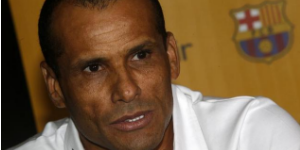 名宿:巴萨重建要很长时间 科曼需要长期合同