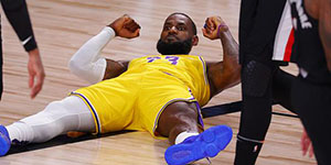 湖人vs开拓者首场战败 詹皇需表现更强统治力拉平比分