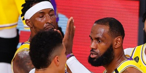 8月21日开拓者vs湖人季后赛战报 湖人状态回归