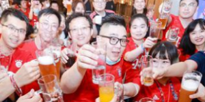 2020拜仁欧冠夺冠 诺伊尔死守球门